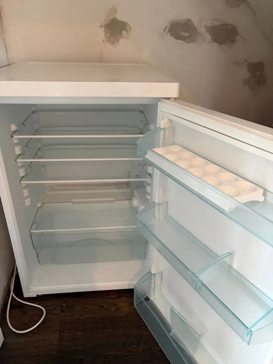 Fridge - Image 2