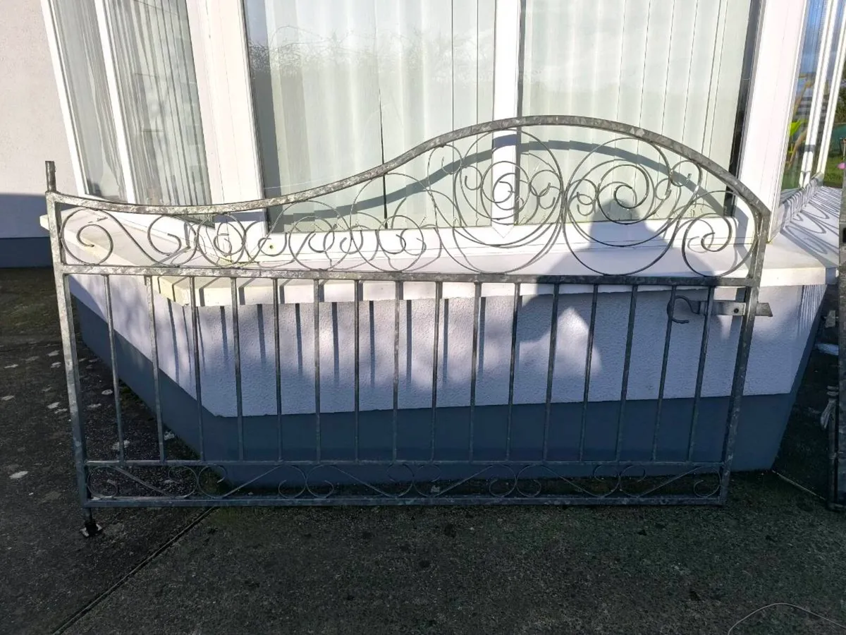 Galvanised gates - Image 4