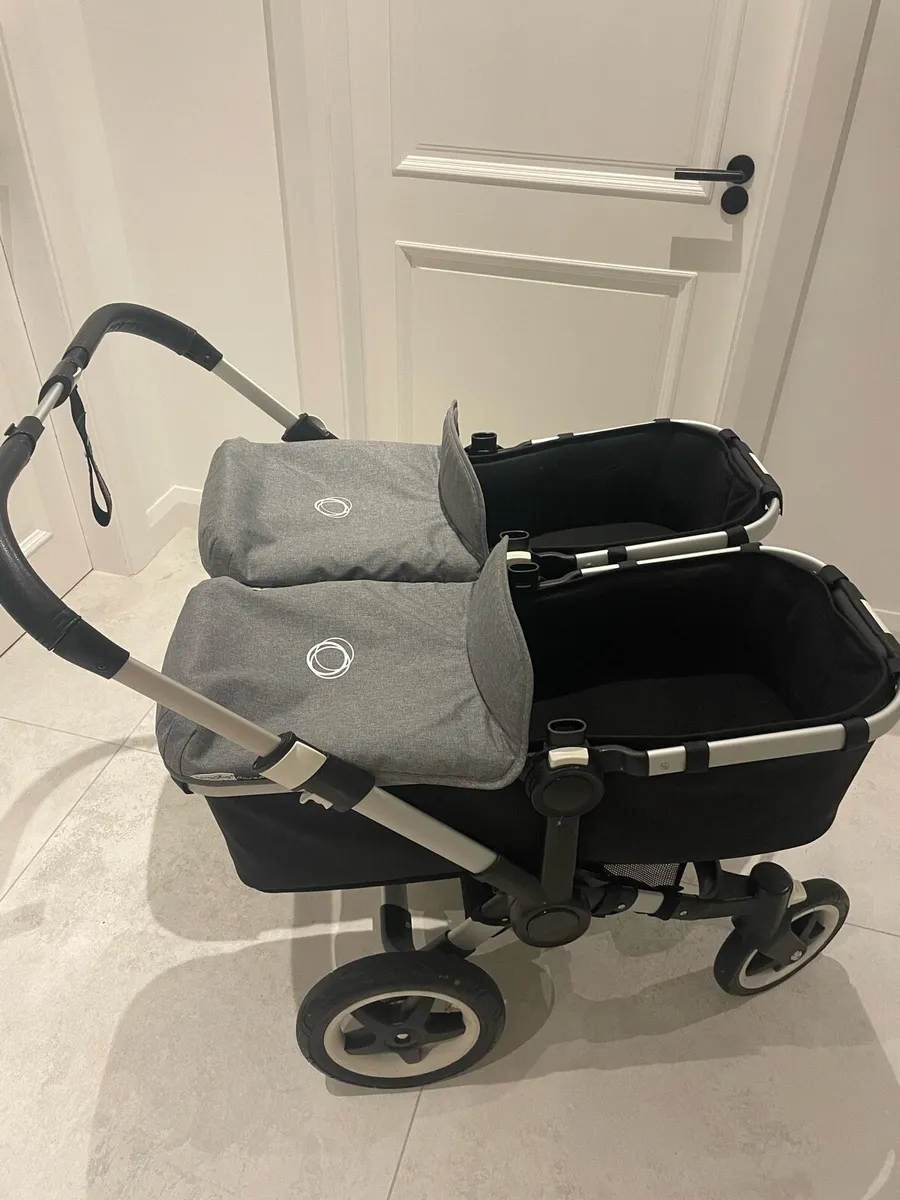 Bugaboo donkey double buggy & travel system - Image 3