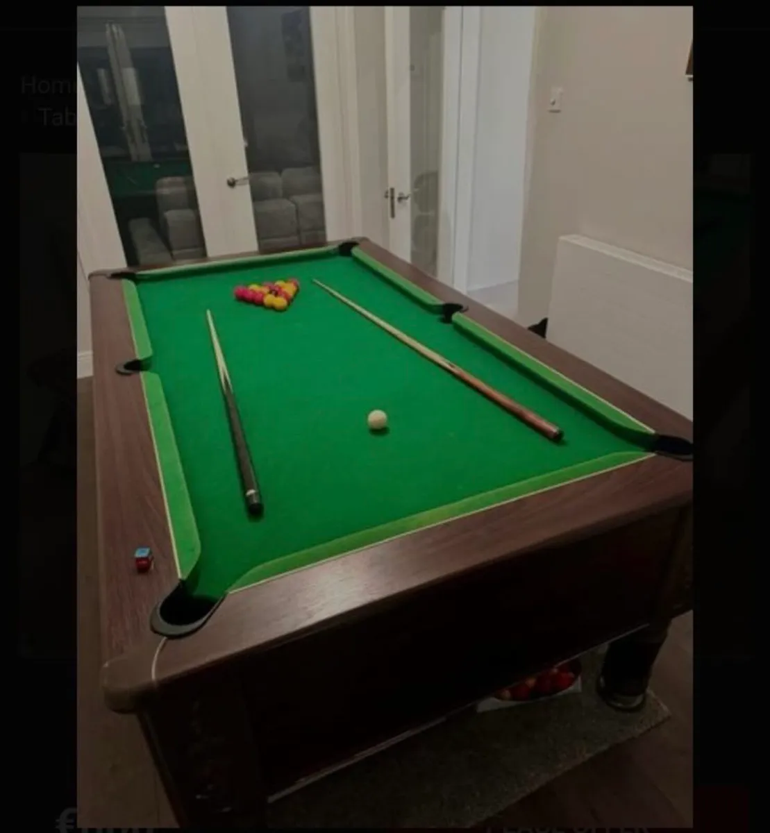 Pool table - Image 1