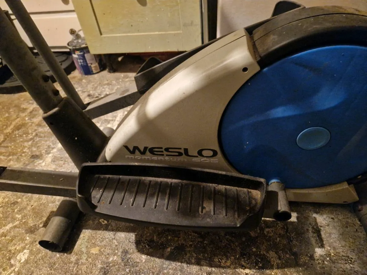 Weslo Battery Operated Crosstrainer - Image 2
