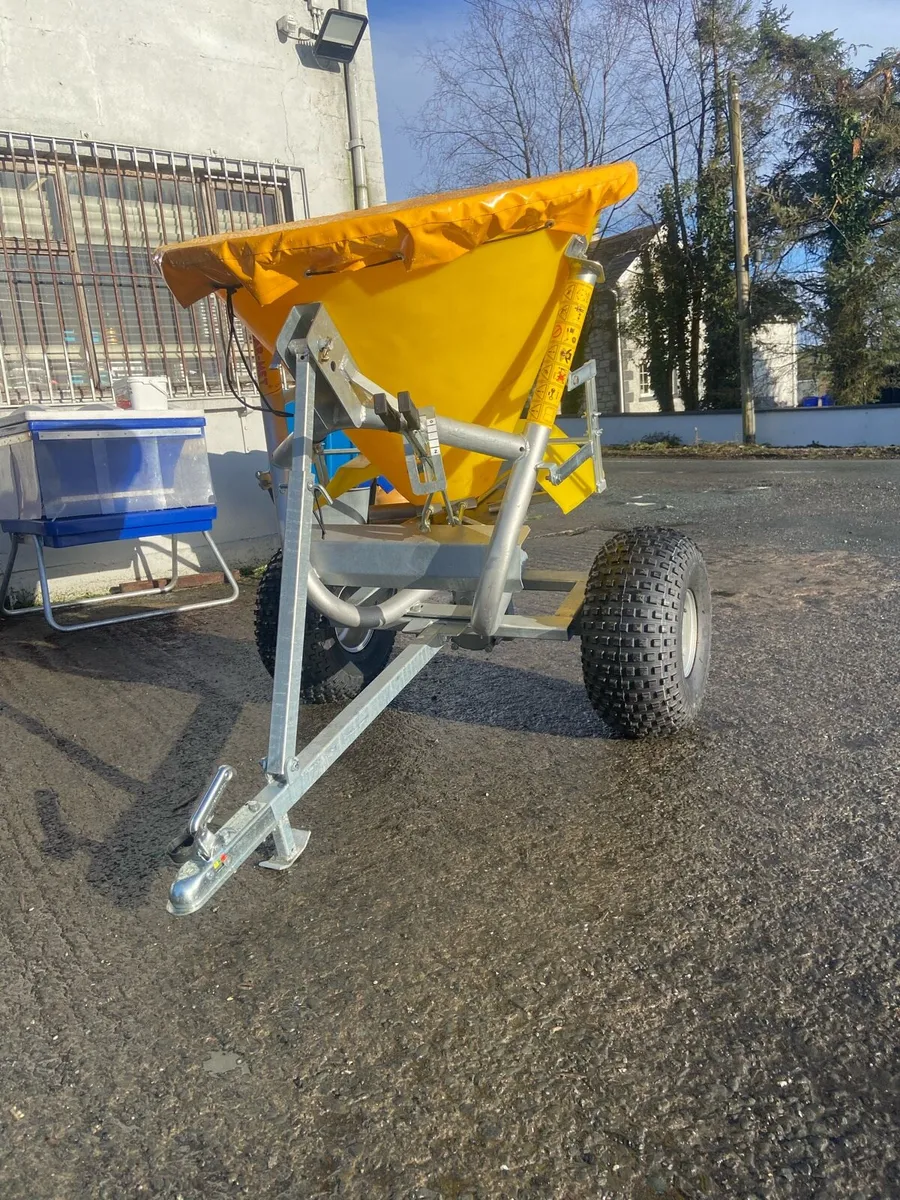 Sowers tractor quad and weed lickers - Image 3