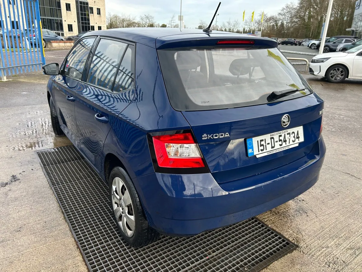 2015 Skoda fabia 1 liter small mark on driver side - Image 4