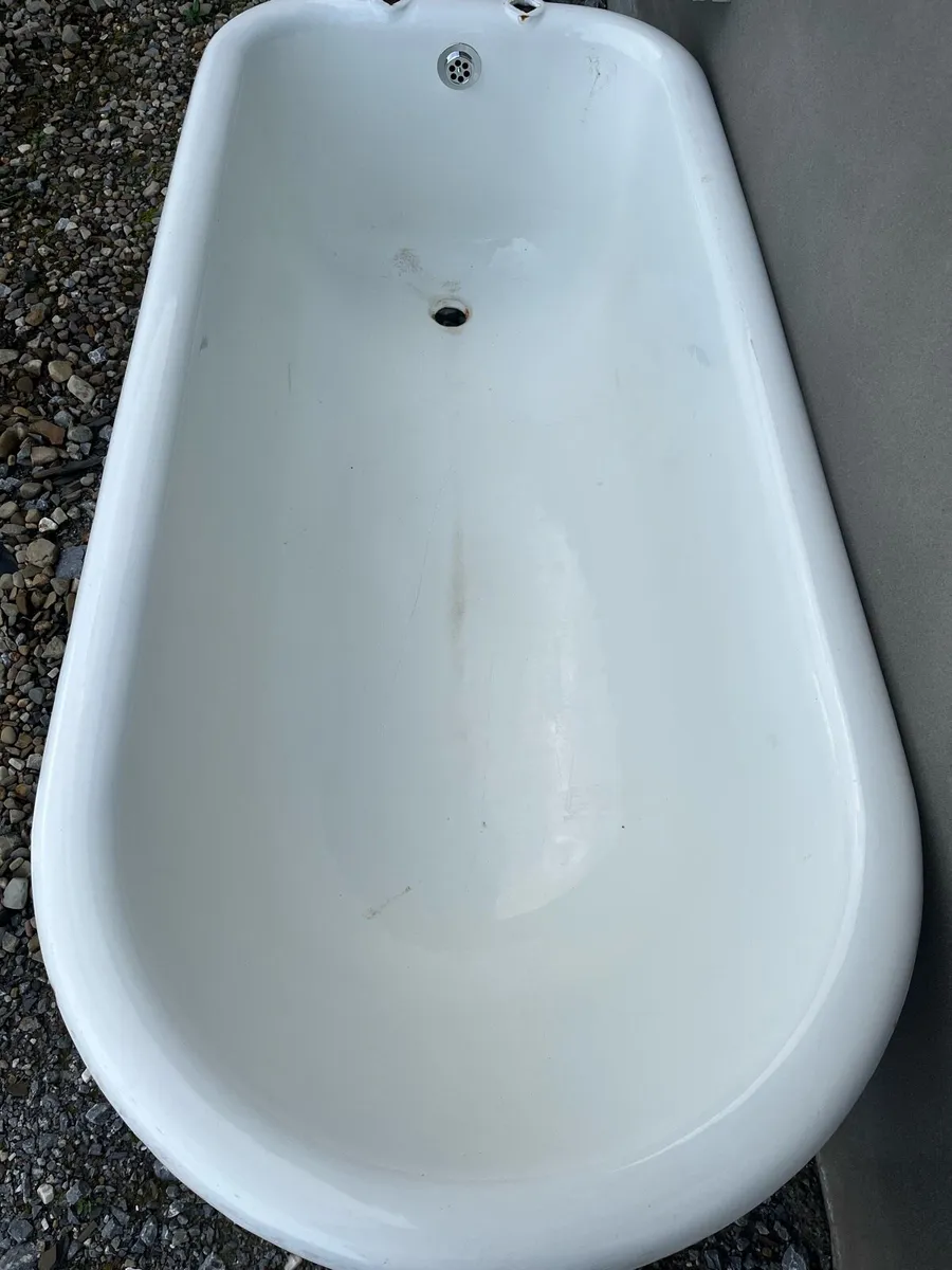 Cast iron bath - Image 4