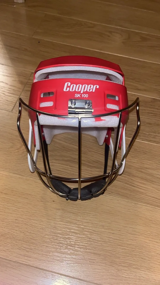 Cooper hurling helmet - Image 1