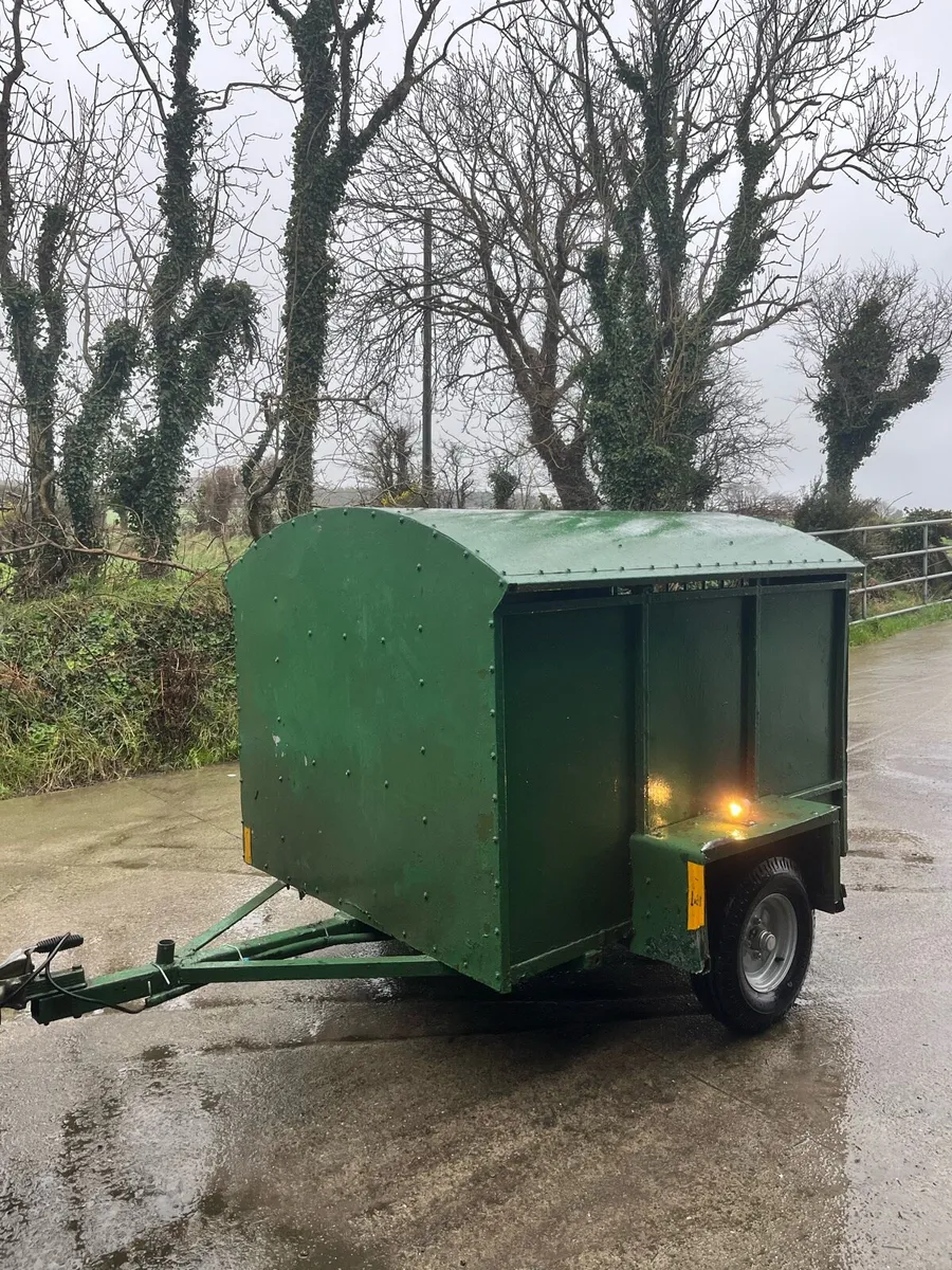 Dog / Hound / Livestock Trailer - Image 1