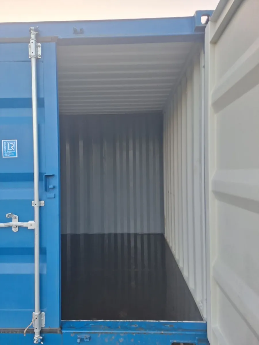 Containers - Image 4