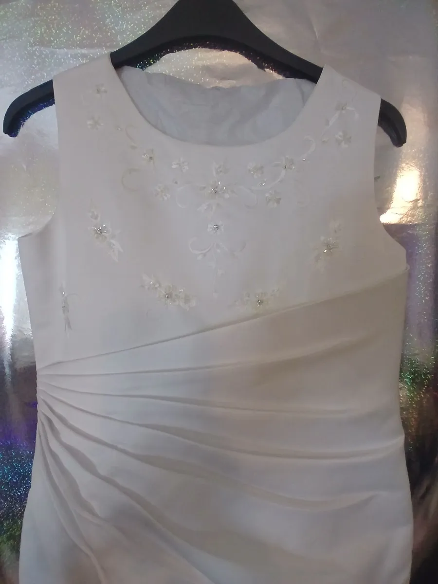 Communion dress - Image 1