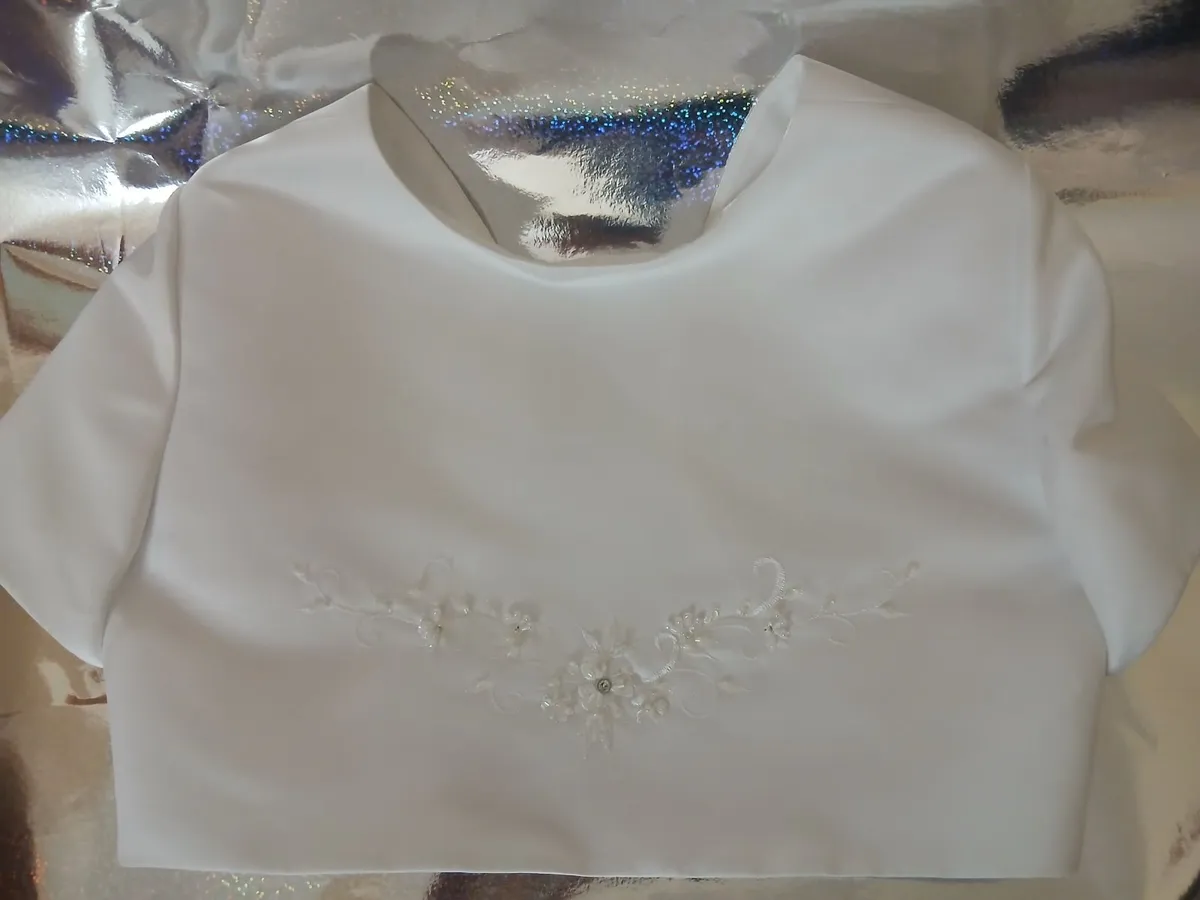 Communion dress - Image 4