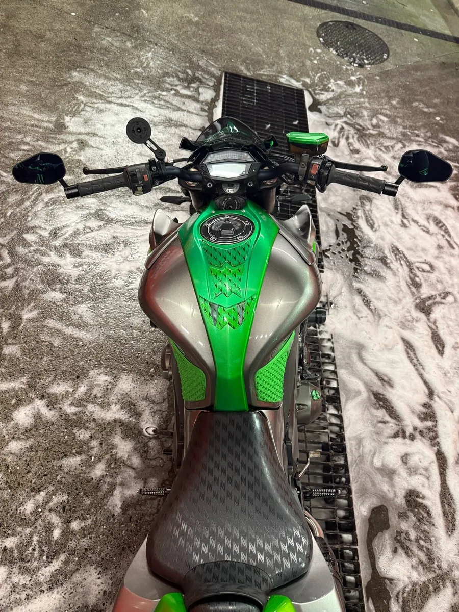 Kawasaki Z1000 2014 - Image 4