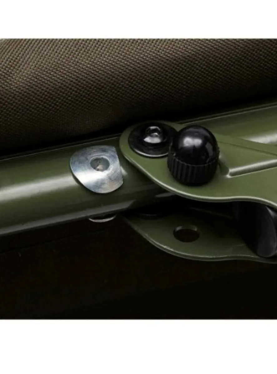 Prologic Inspire Daddy 8 Leg Bedchair - Image 3