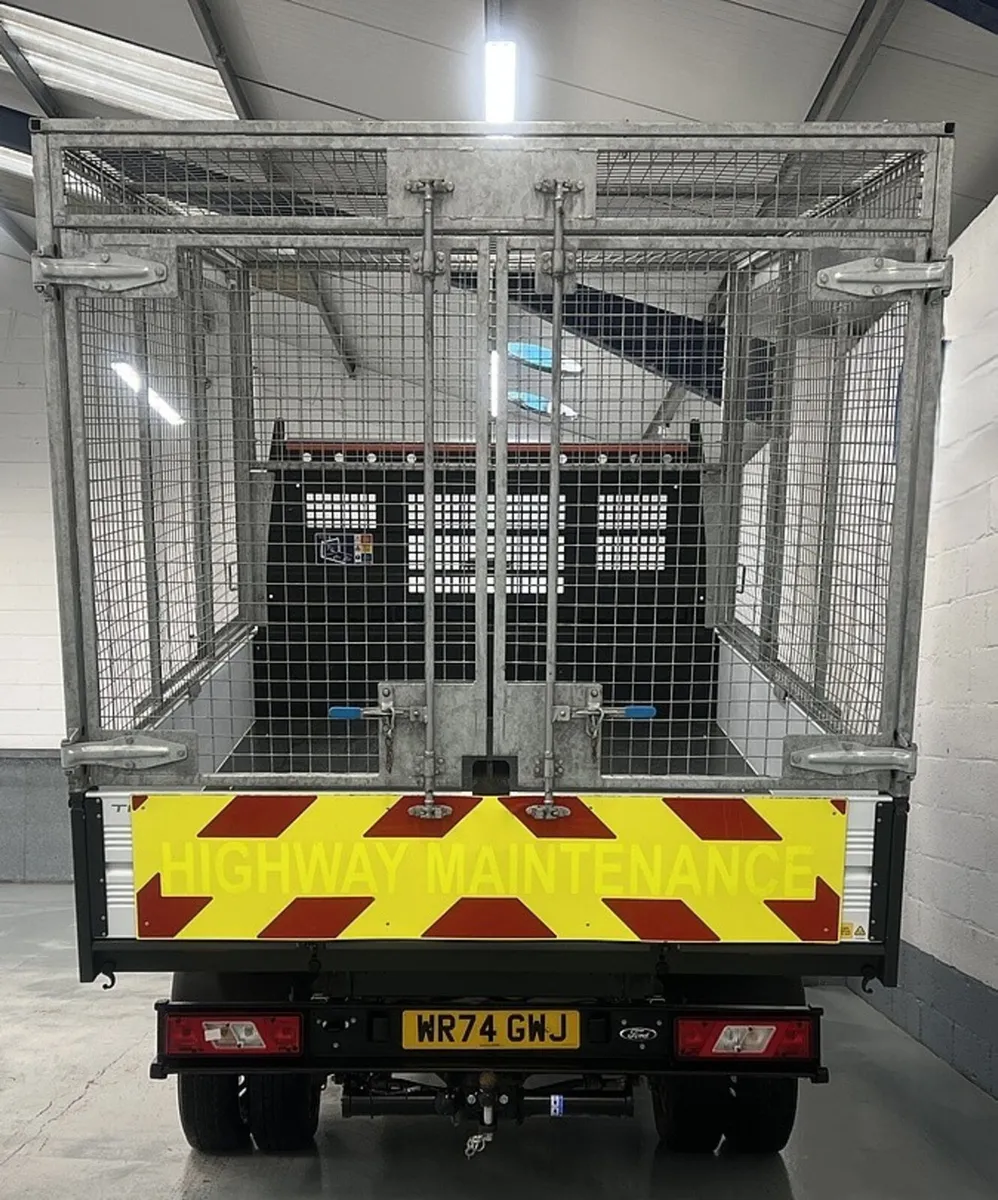 2024 Ford Transit Tipper Van - Image 3