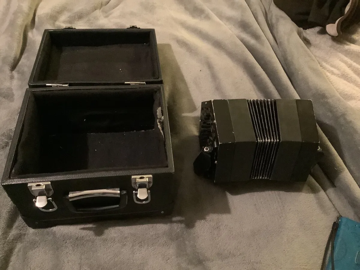 Wren Concertina - Image 4