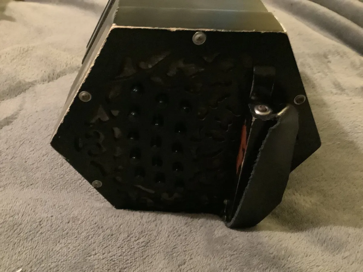 Wren Concertina - Image 3