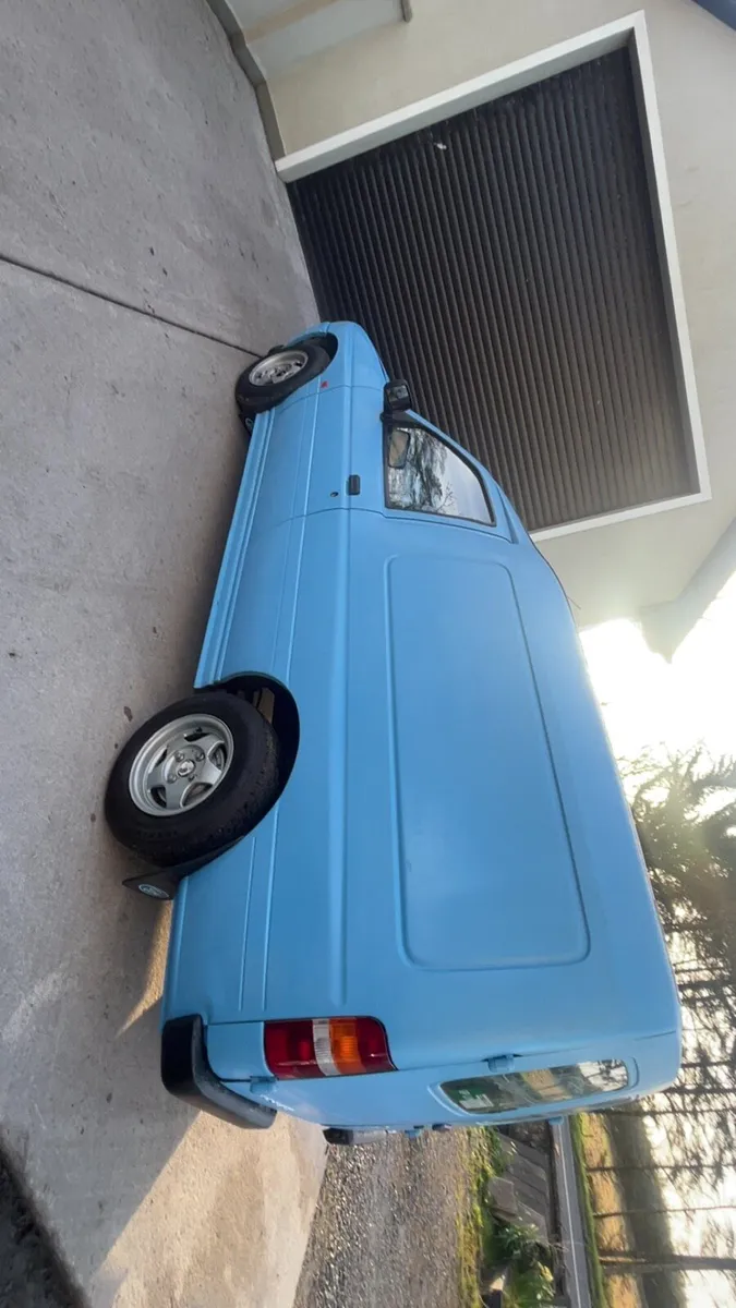 1993 Ford escort van - Image 3