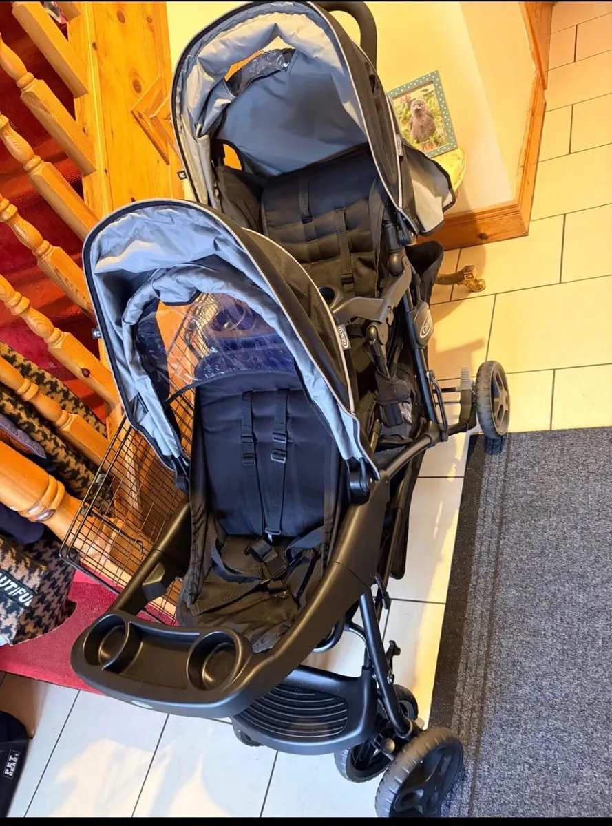 Double buggy - Image 1