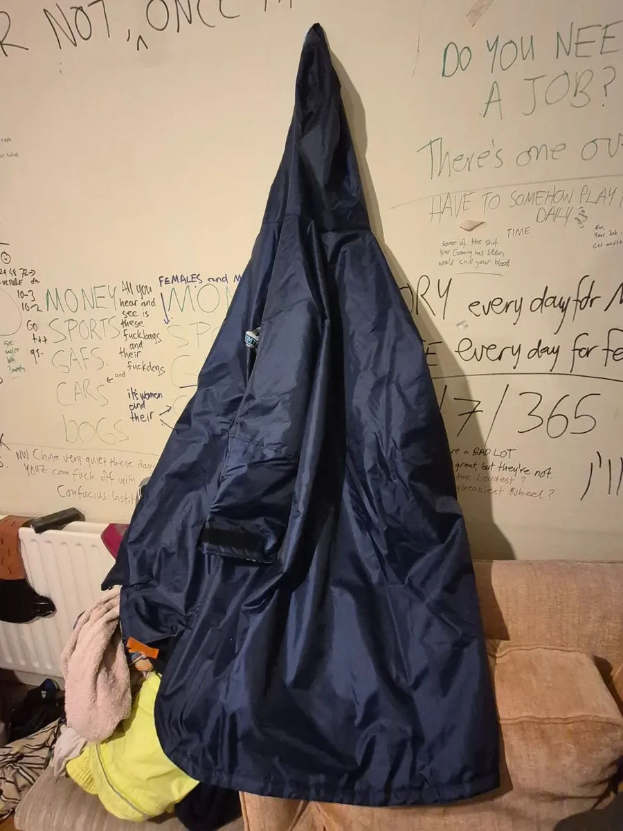 Dry- Robe Quality - Image 1