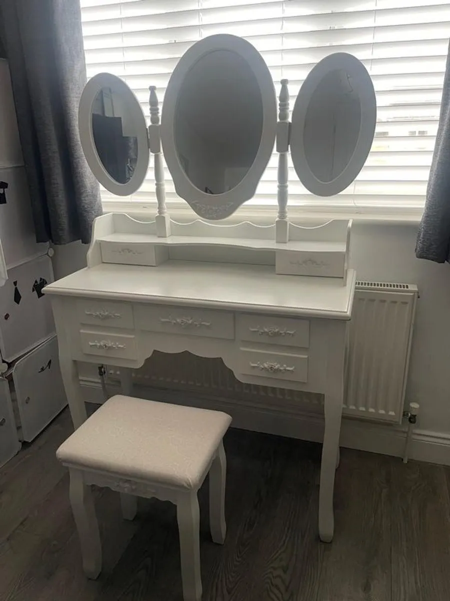 Monaco Dressing Table with Mirror and Stool - Image 1