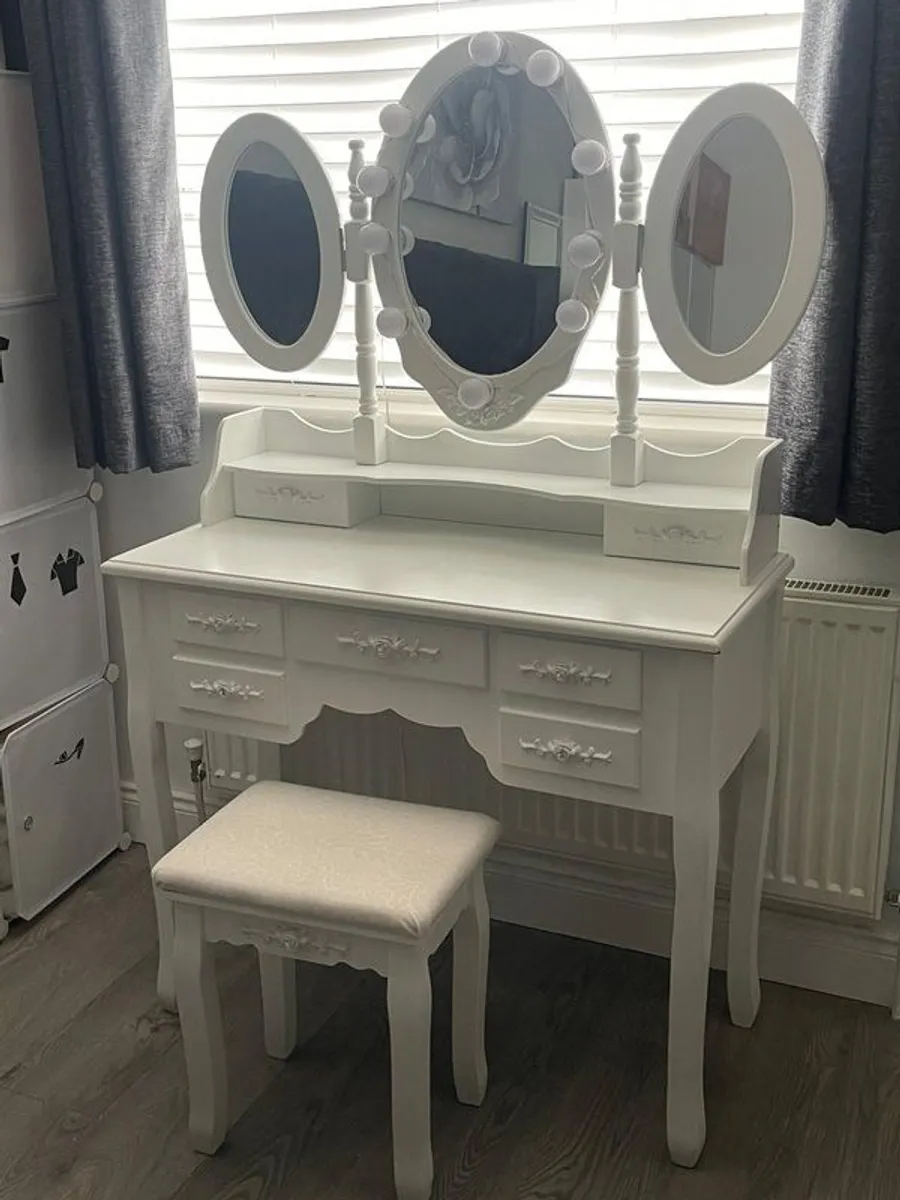 Monaco Dressing Table with Mirror and Stool - Image 2