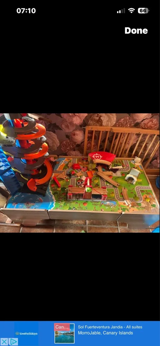 Toy train table - Image 3