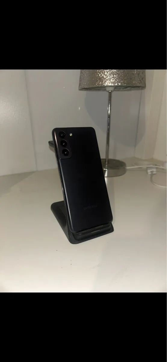 Samsung Galaxy S21 For Sale - Image 3