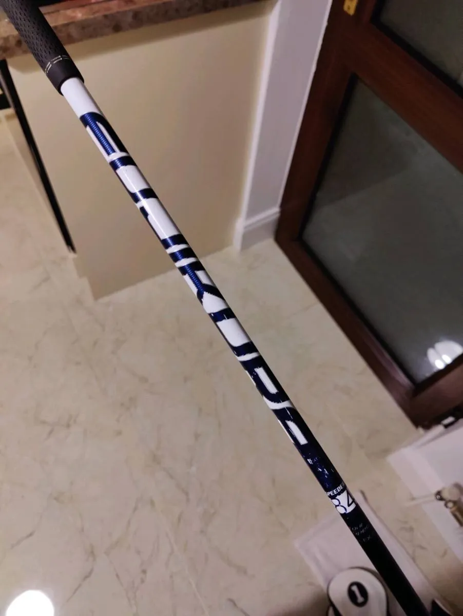 Taylormade Sim titanium  3 wood - Image 3