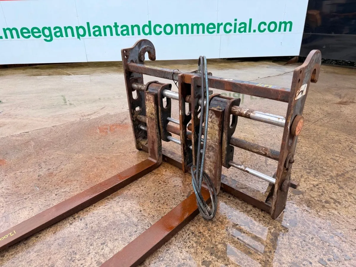 JCB TELEPORTER FORK POSITIONERS forks...175w - Image 3