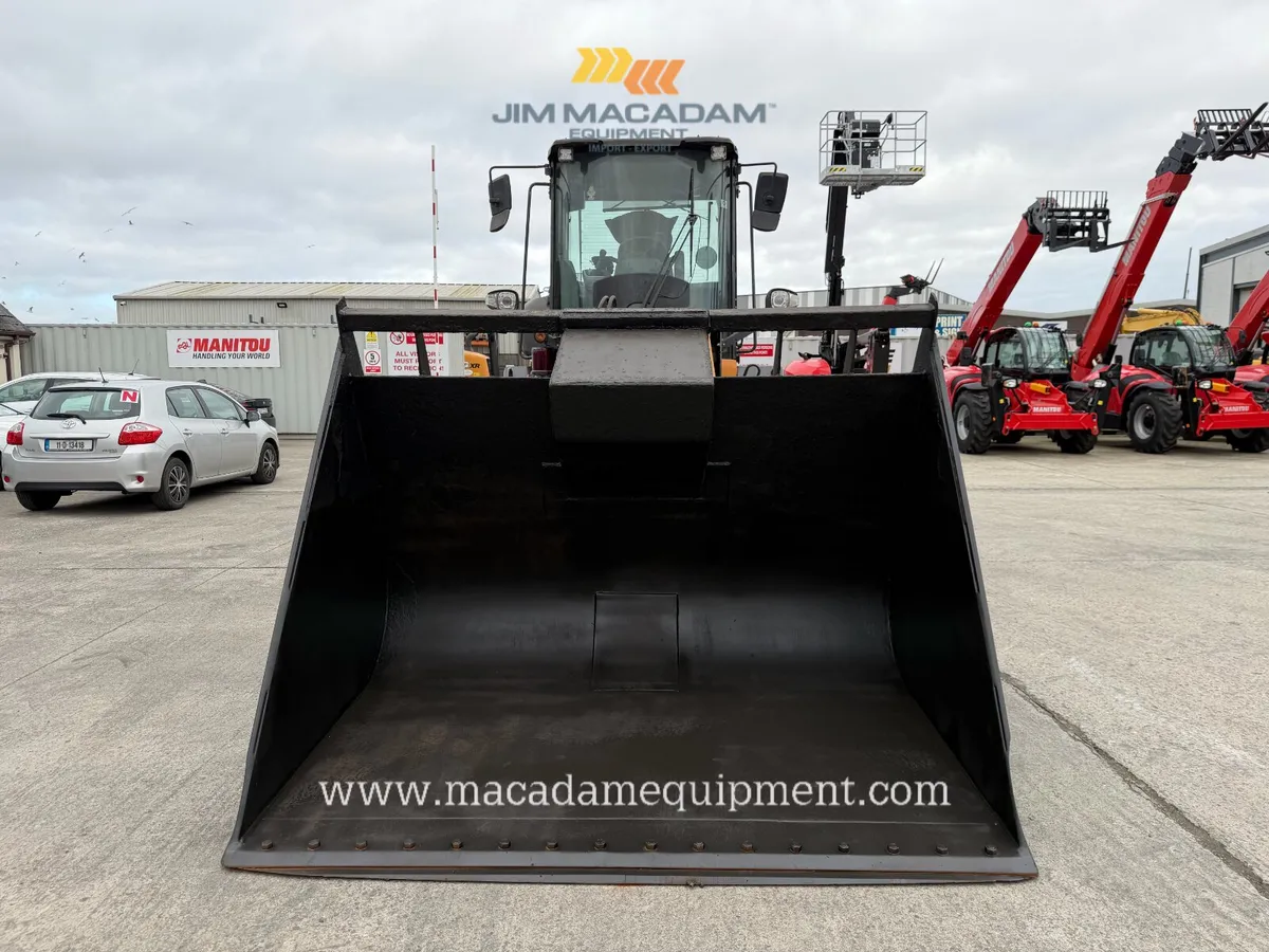 Case 521G - Year 2021 - Image 4