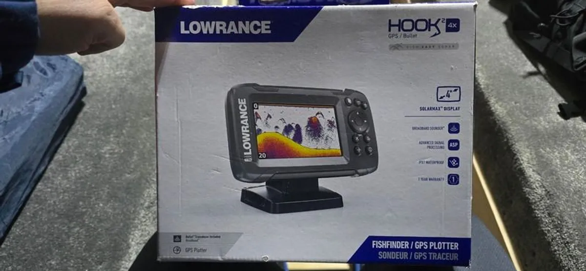 Fish Finder - LOWRANCE - Set - Image 1