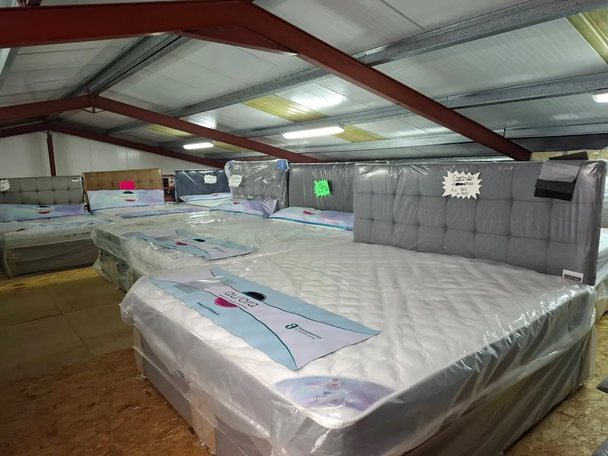 PAT NEVIN & SONS CARPETSTORE MOUNTRATH LAOIS R32YP - Image 2