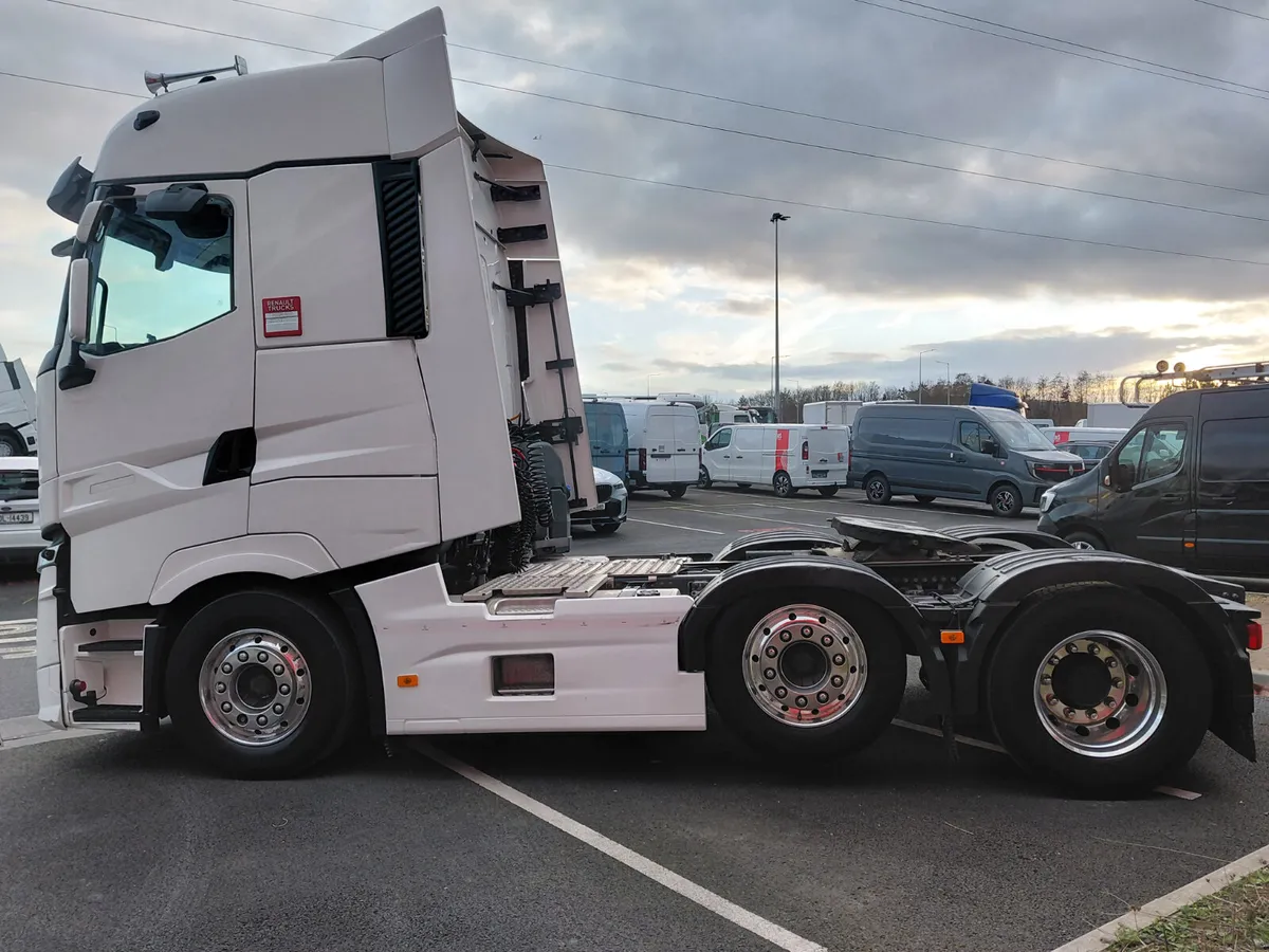 Renault T-High 2022 - Image 4