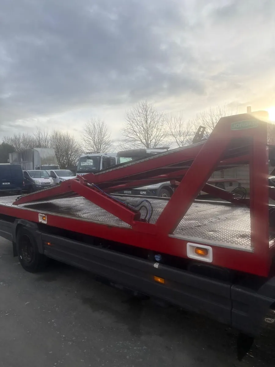 Mercedes 3 Car Recovery Truck Automatic - Image 4