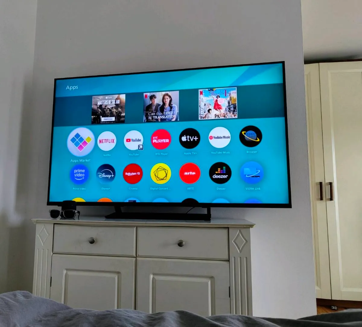 Panasonic 4K 58inch Smart TV - Image 2