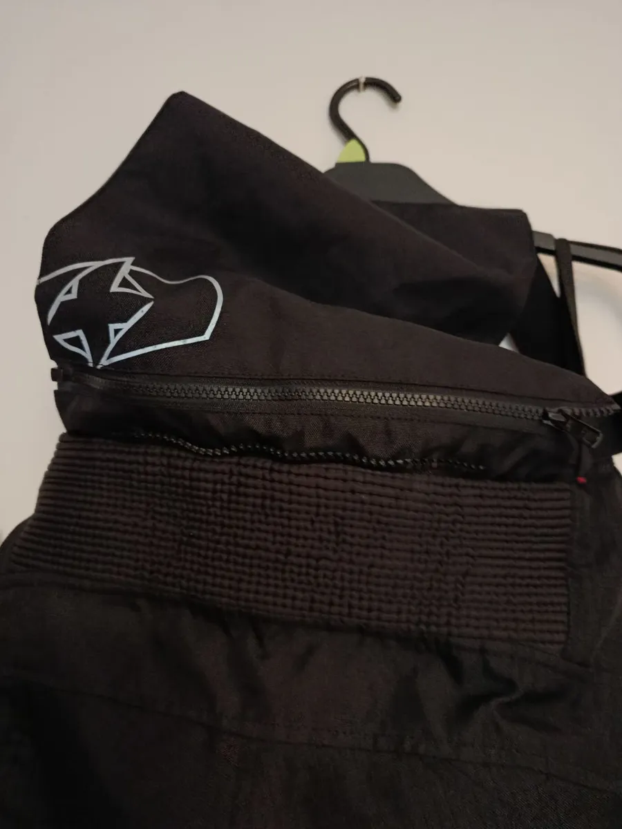 LADIES MOTORBIKE TROUSERS - Image 4