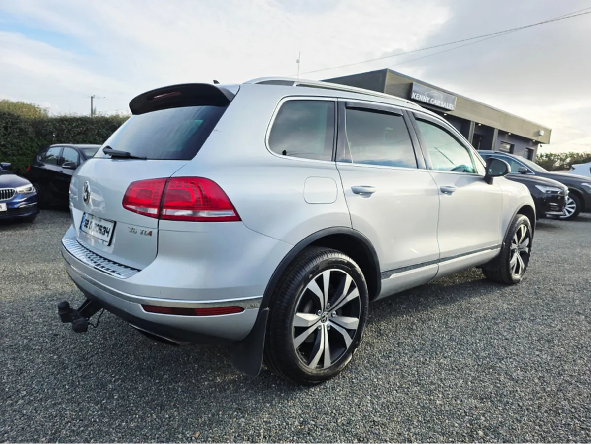 Volkswagen Touareg CV 3.0 TDI 262BHP V6 5DR AUTO - Image 3
