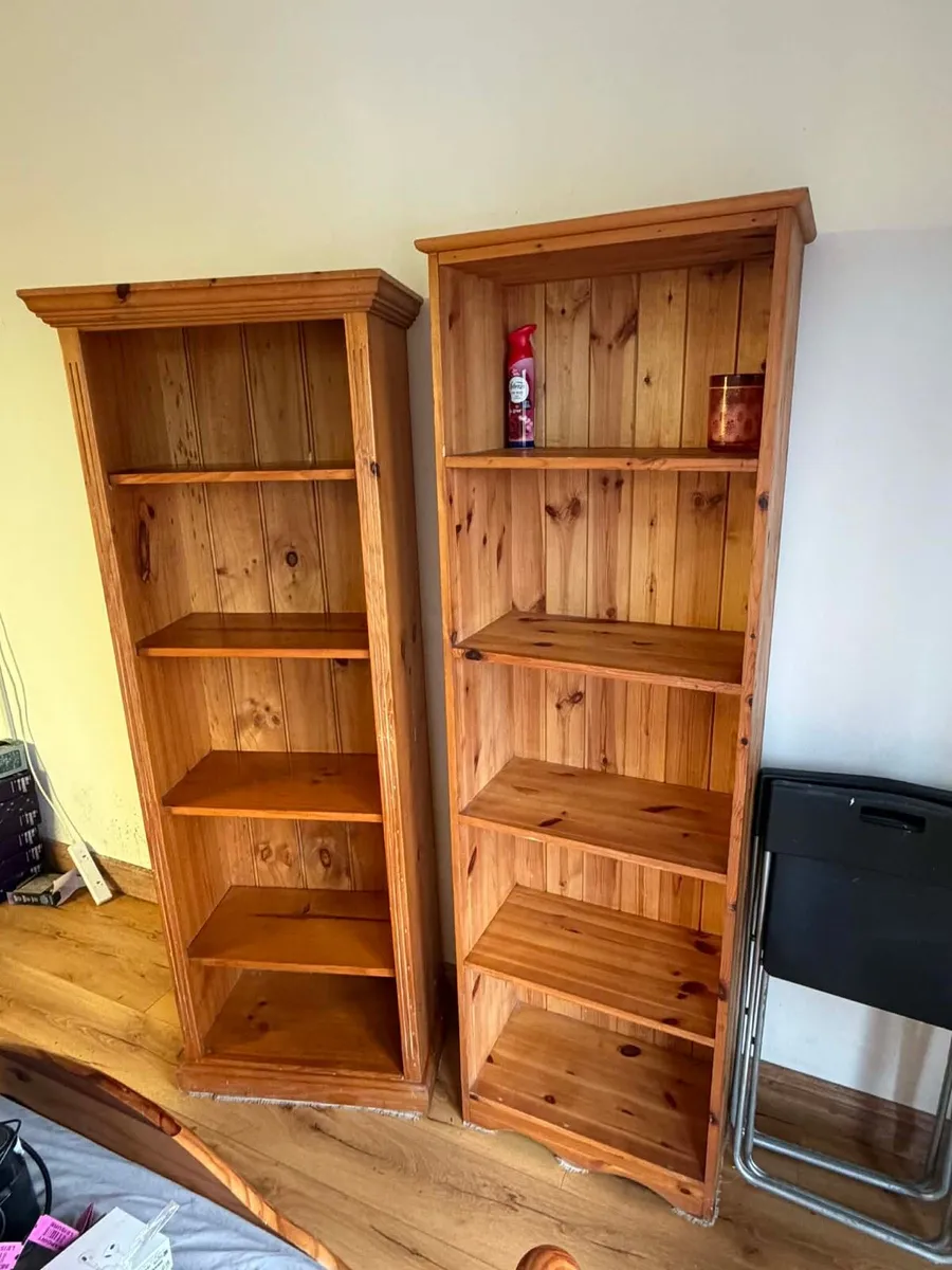 2 wooden book shelf - Image 1