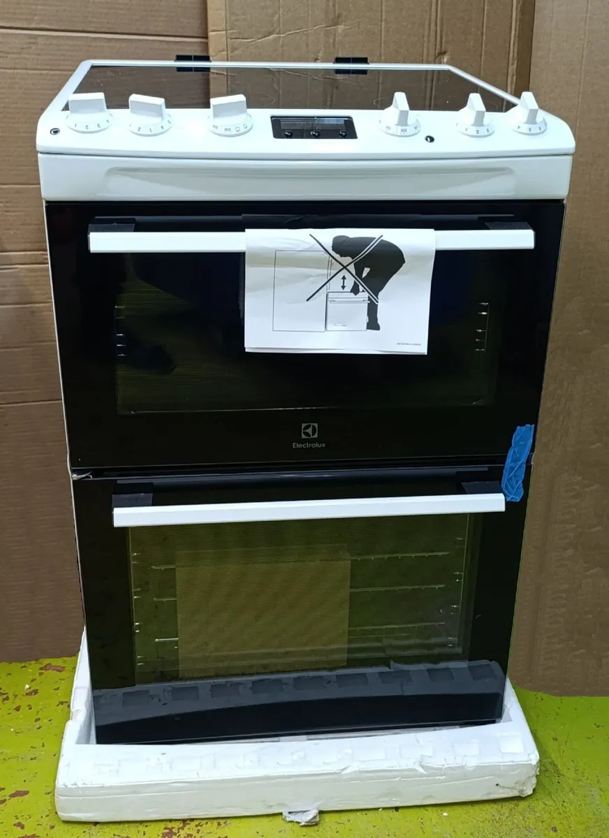 ELECTROLUX 60CM FREESTANDING COOKER - Image 3