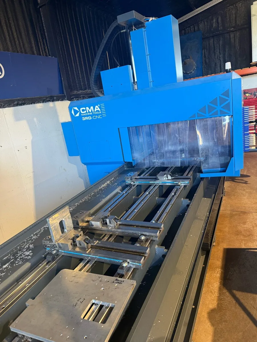 Large CNC Milling Machine - Image 2