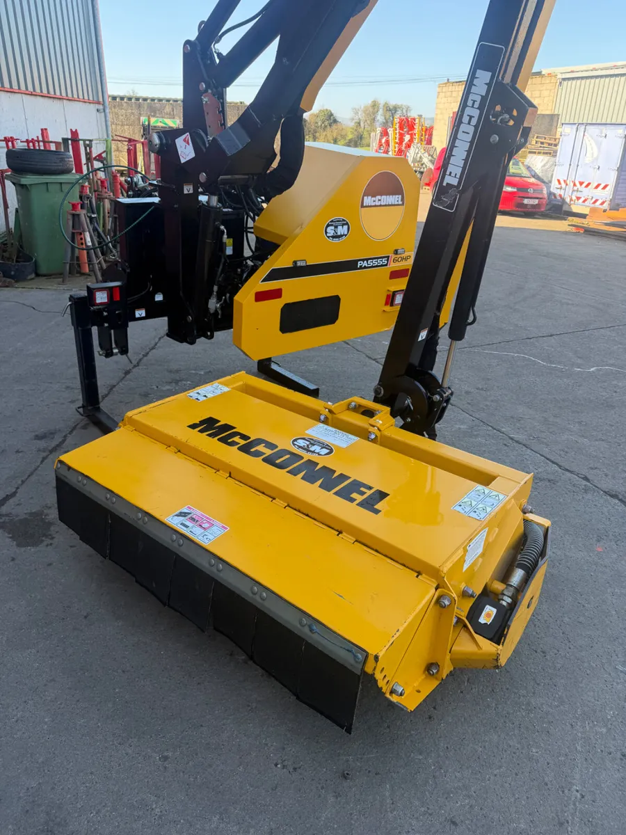 Like new McConnel 5555/60 no vat - Image 2