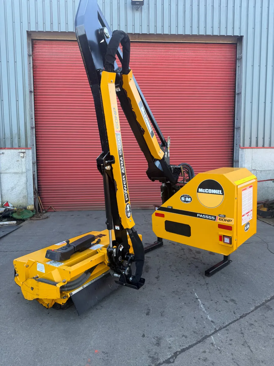 Like new McConnel 5555/60 no vat - Image 1