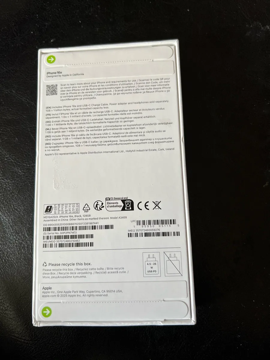 Apple iPhone 16e - Image 2