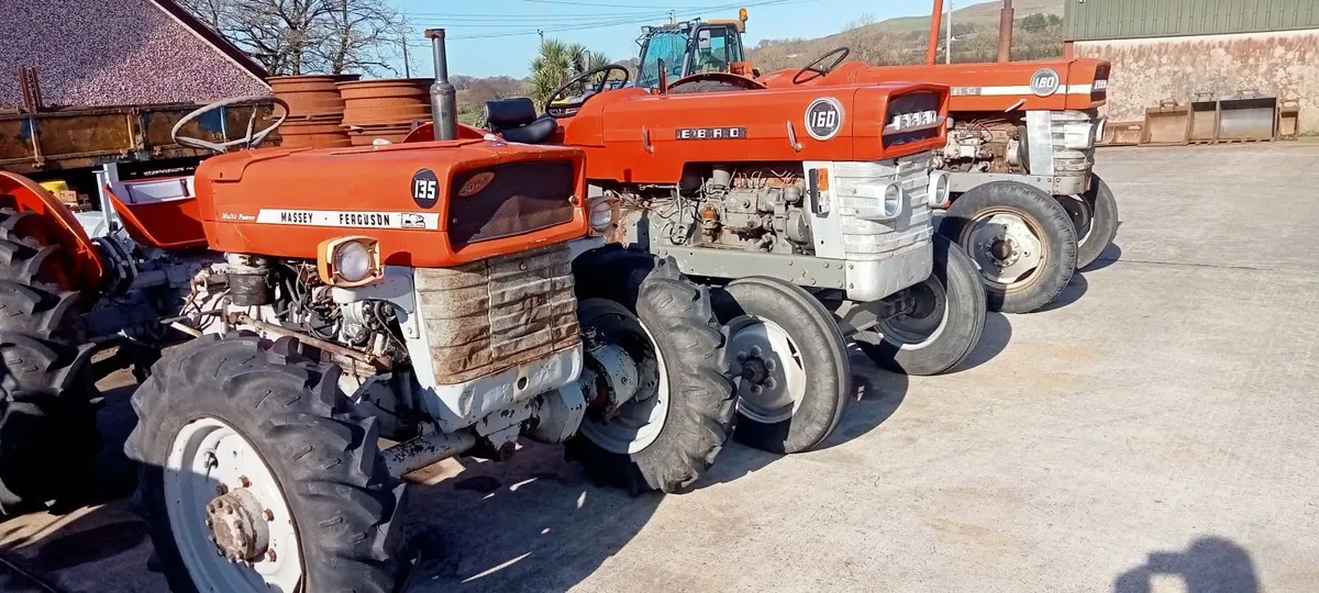 TRACTOR AUCTION - Image 4