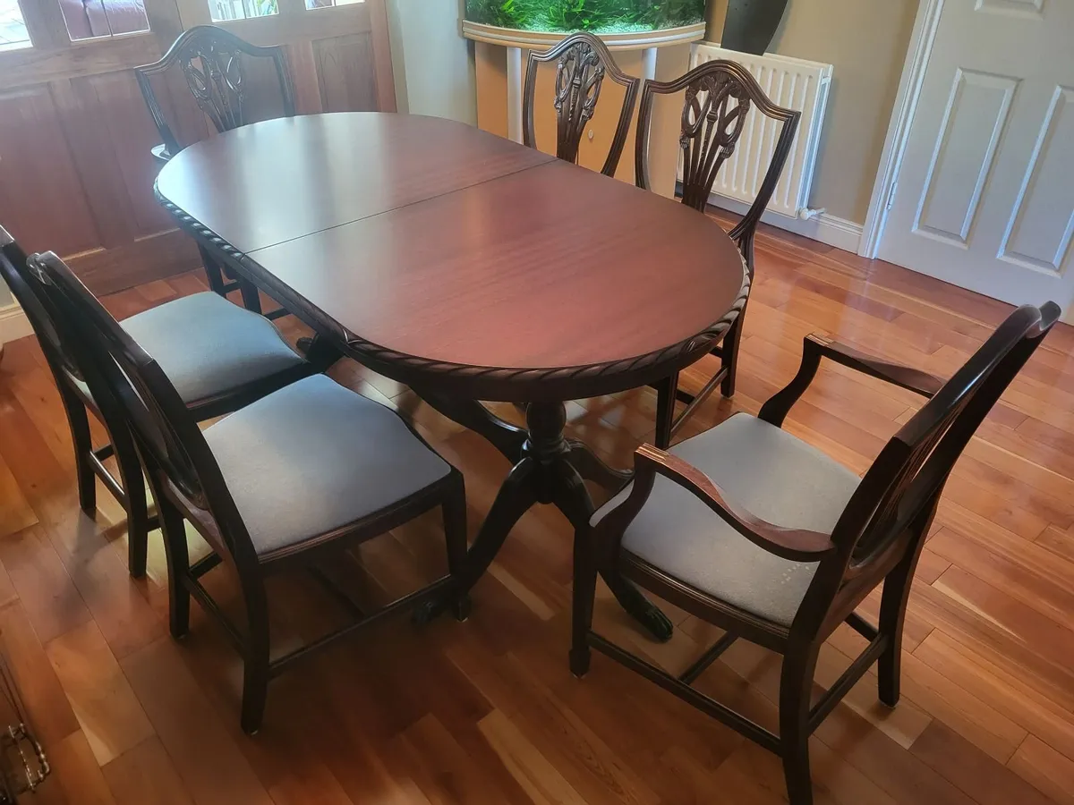Dining table and Chairs - Image 2