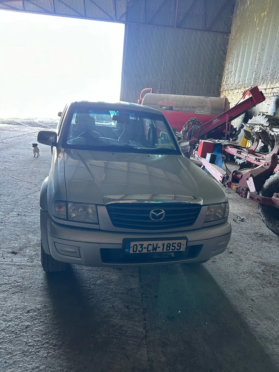 Mazda B2500 and Isuzu dmax 2011 - Image 4