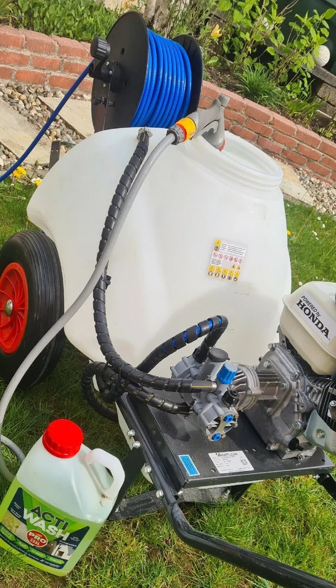 Honda GX160 Softwash Mini Bowser System - Image 1