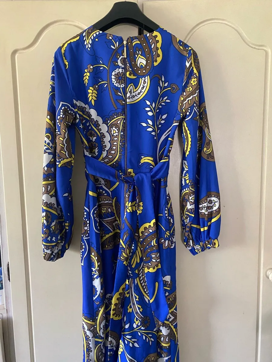 Ladies dress - Image 2