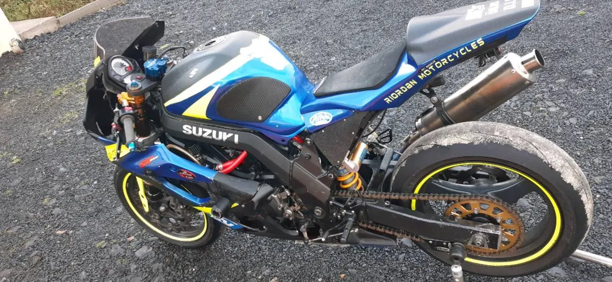 Suzuki Sv 650 supertwin - Image 4