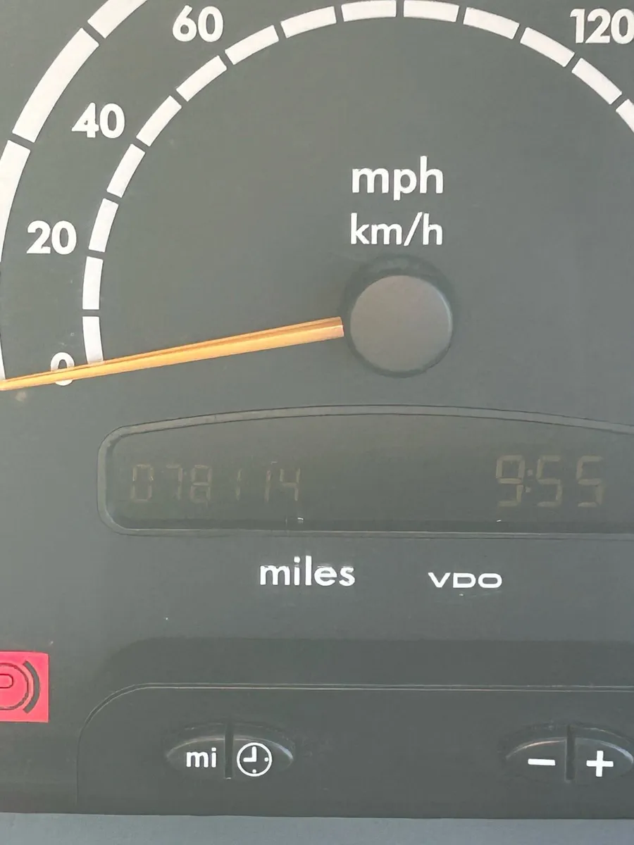 Camper van - Image 2