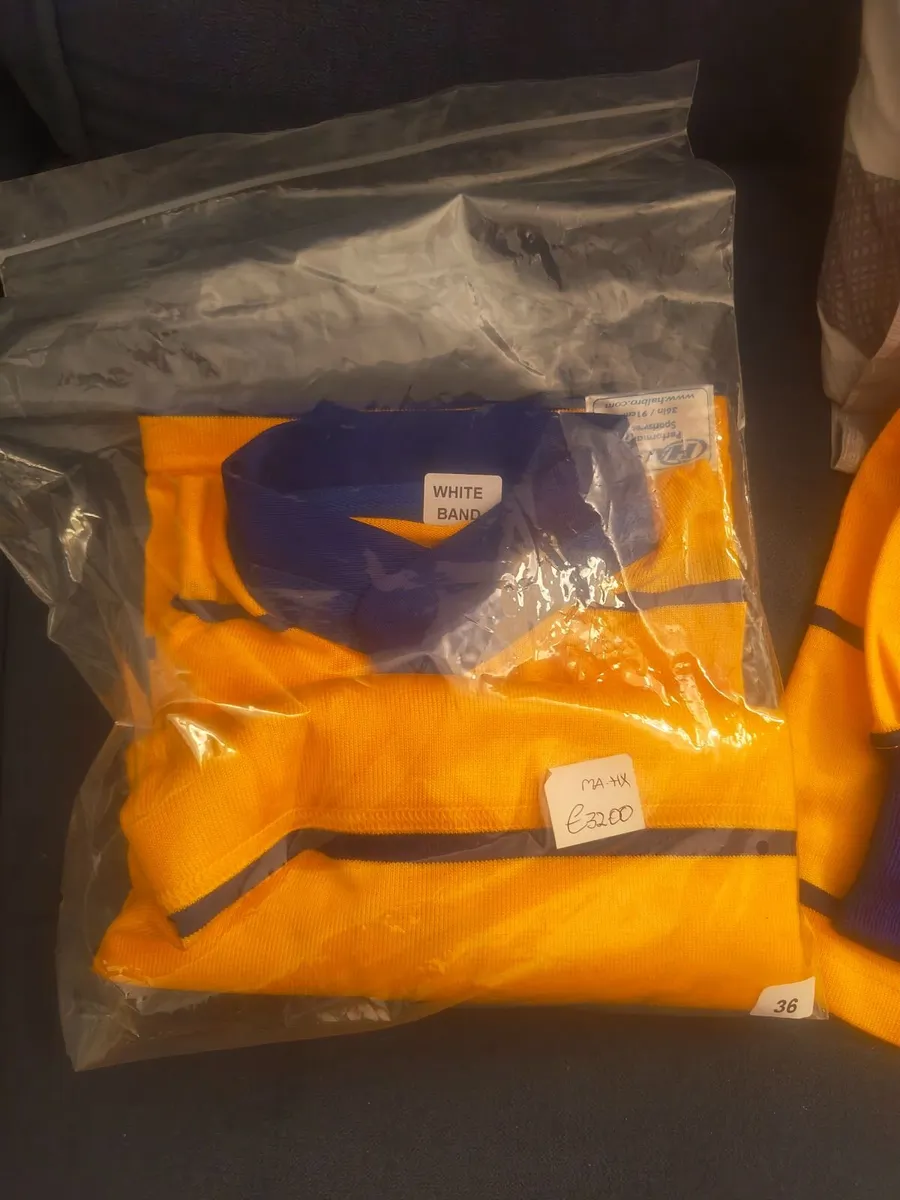 Brand New Halbri performance sportswear - Image 1