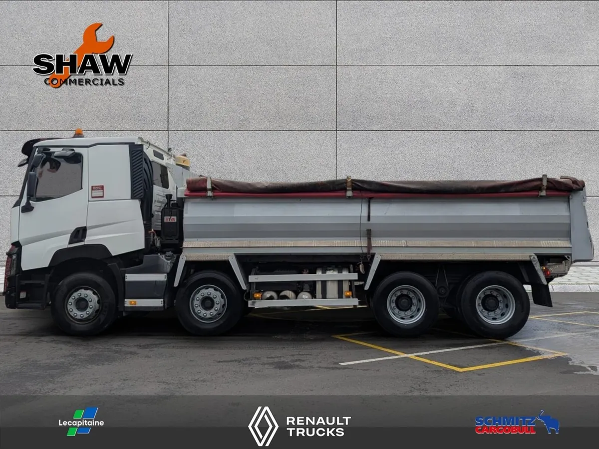 RENAULT C 440  8X4 Tipper - Image 2